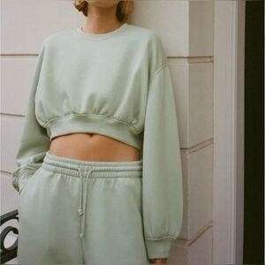 Zara Women's Oversized Long Sleeve Crop Top Sweatshirt, Mint Green, MEDIUM